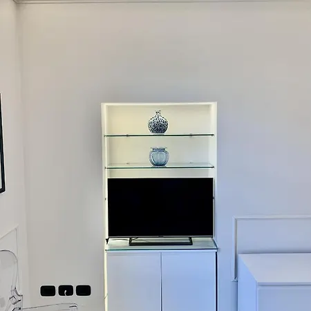 Whitehouse Apartman